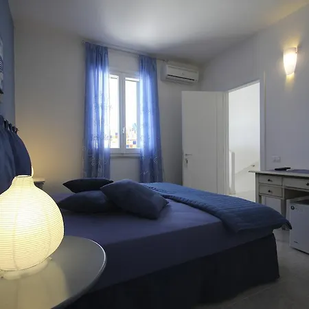 Дом отдыха B&B Villa Genny A Pochi Passi Dal Mare Сан-Катальдо